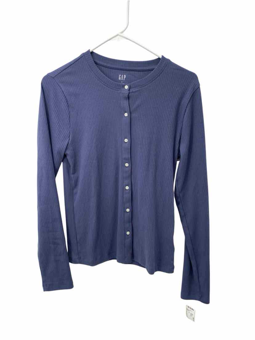 Gap Ladies Size M Shirt