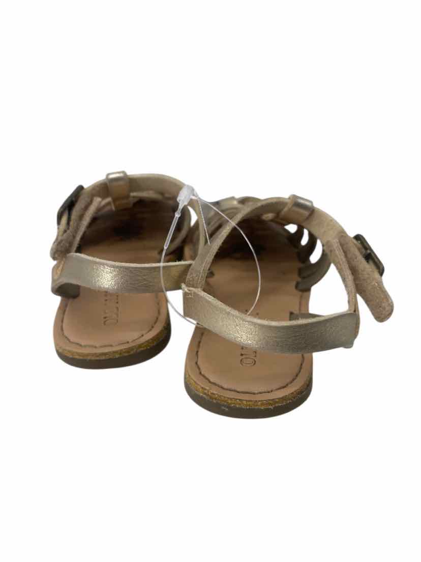 Old Navy Kids Size 5 Shoes