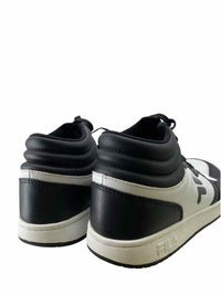 Fila Ladies Size 9 Shoes