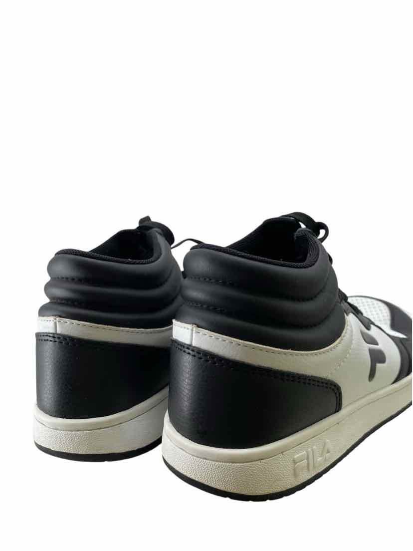 Fila Ladies Size 9 Shoes