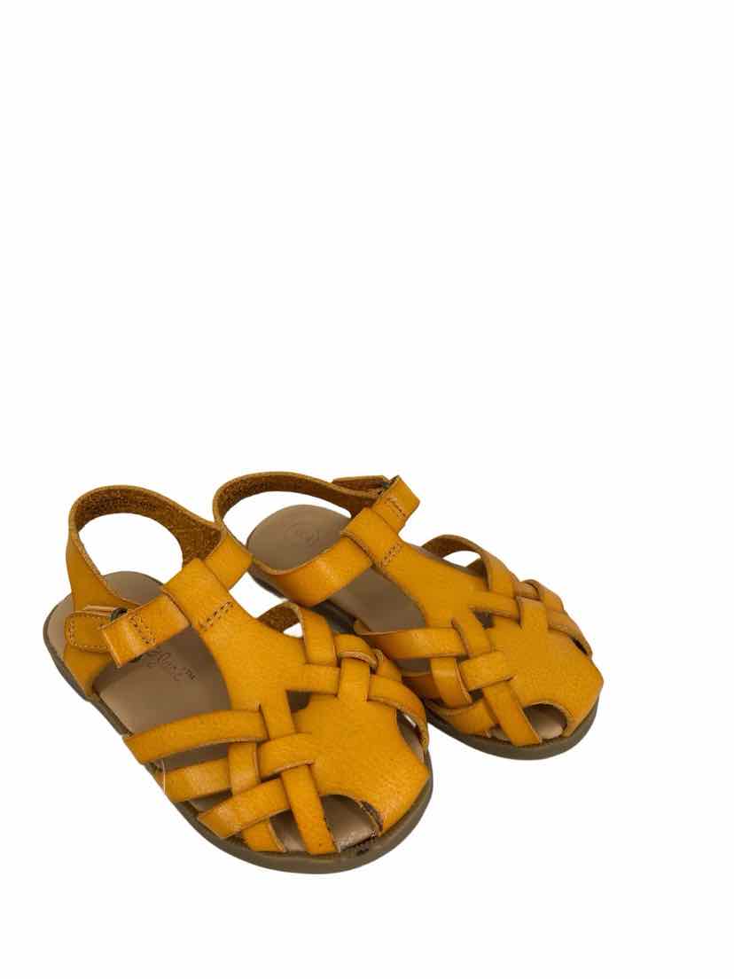 Cat & Jack Kids Size 6 Sandles