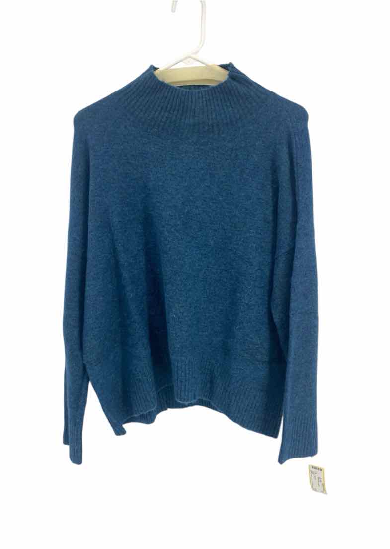 Kerisma Ladies Size S/M Sweater