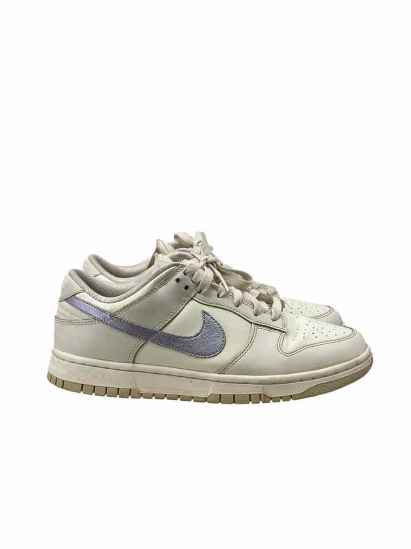 Nike Ladies Size 8.5 Shoes