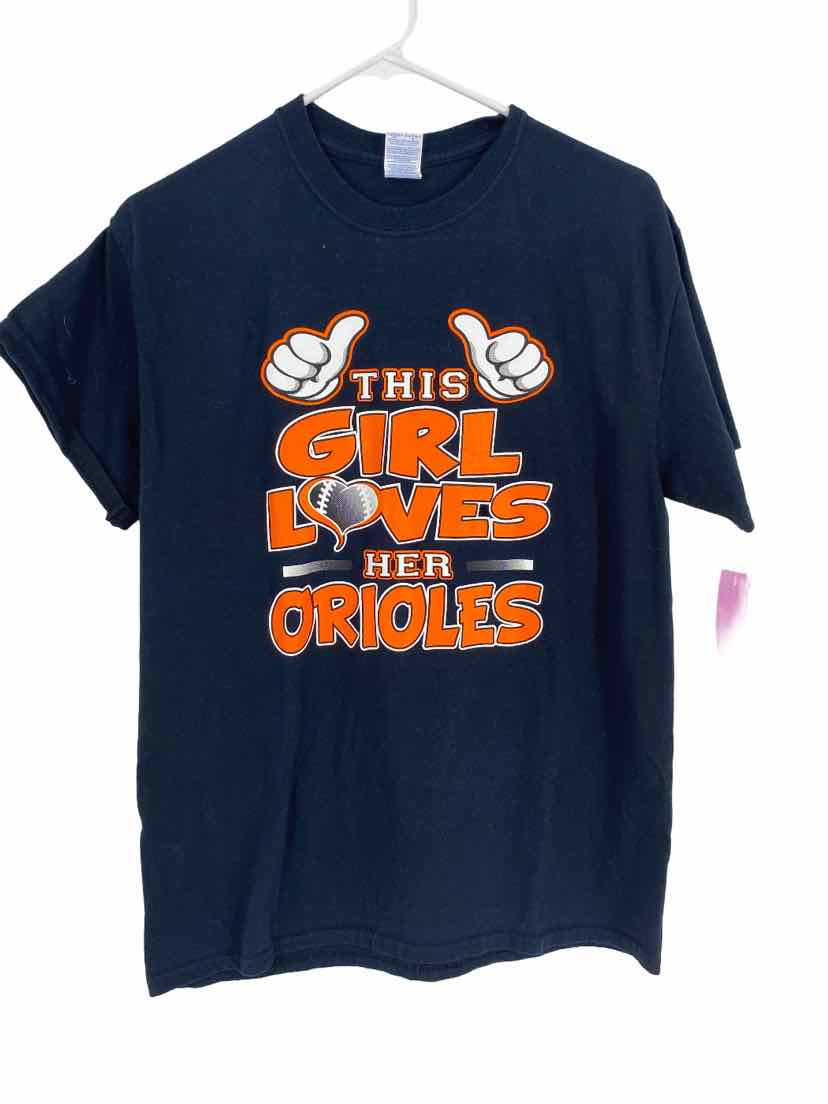 Gildan Ladies Size Medium Shirt