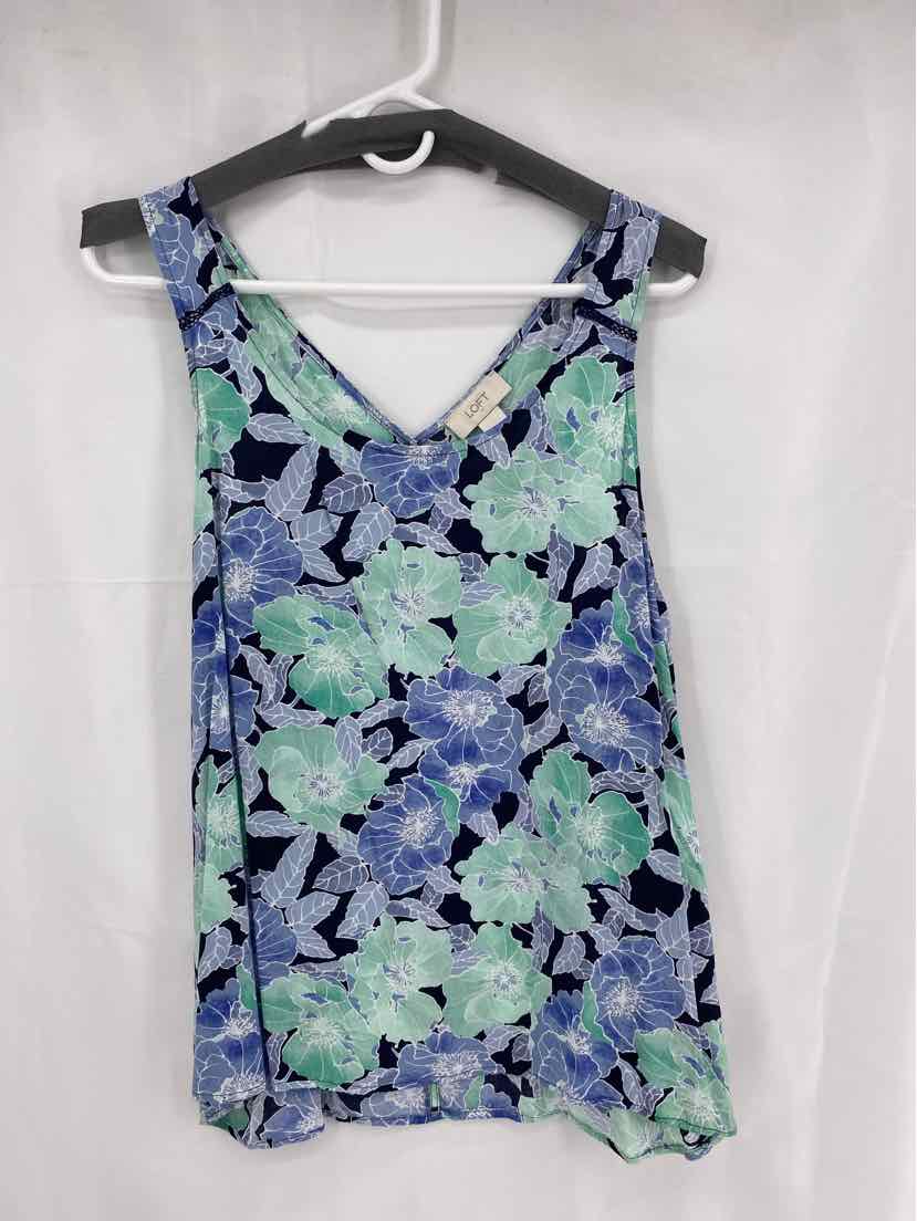 Loft Ladies Size L Shirt