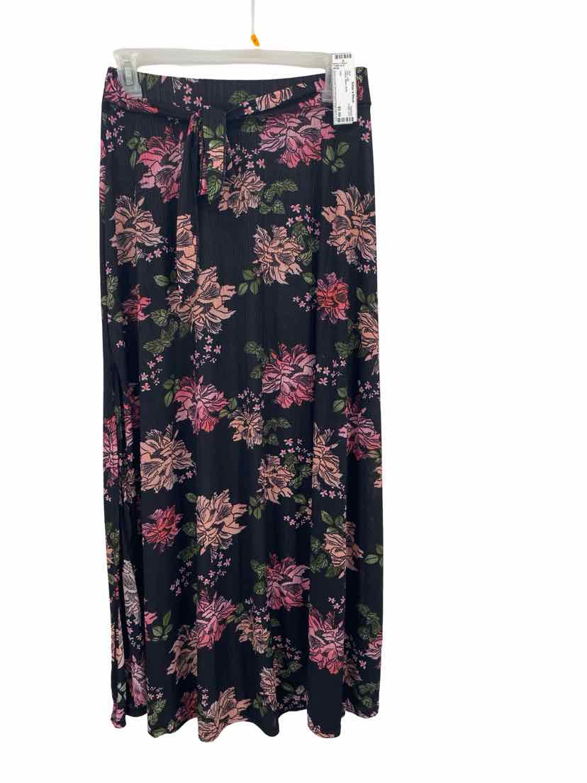 Lida Ladies Size L/XL NEW Skirt