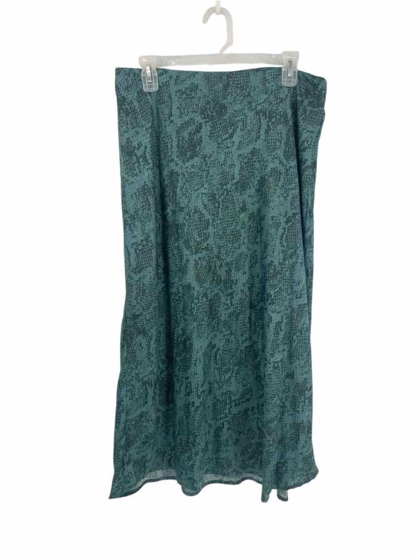 A New Day Ladies Size L Skirt