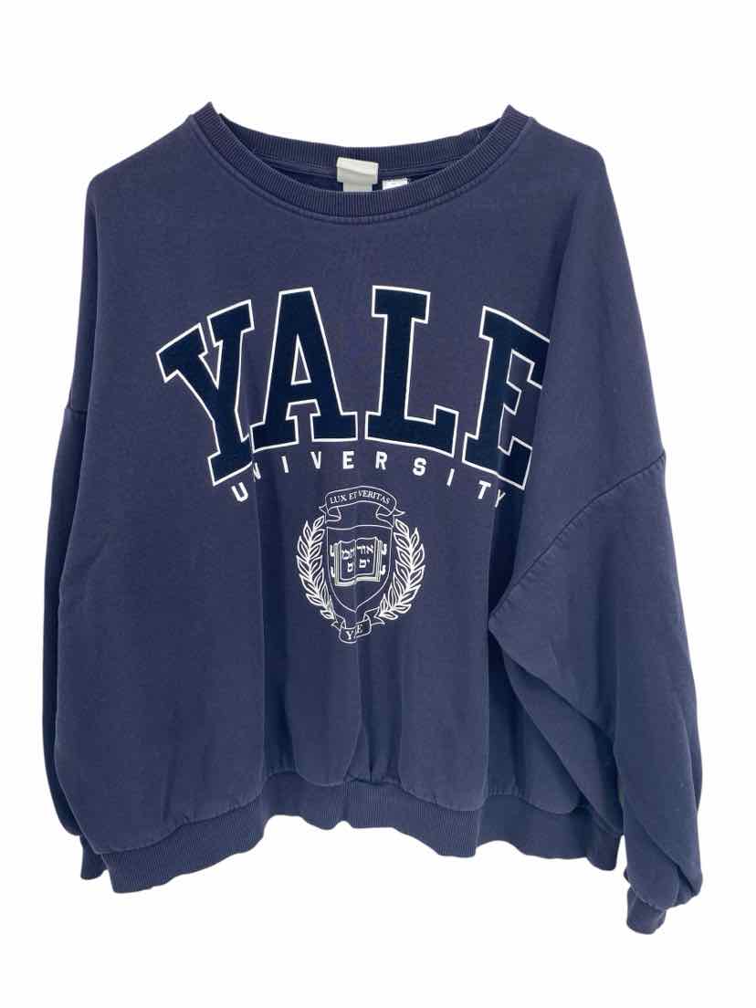 H & M Ladies Size Large Pullover