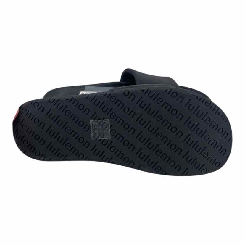 Lululemon Ladies Size 9 Sandals