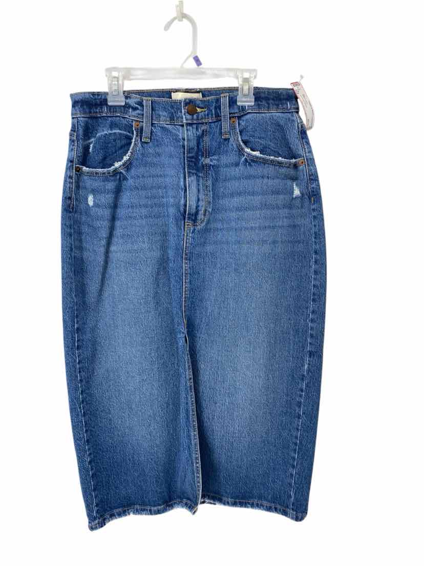 Universal Thread Ladies Size 8 Skirt