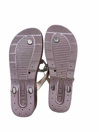 Kipdd Ladies Size 9 Sandals