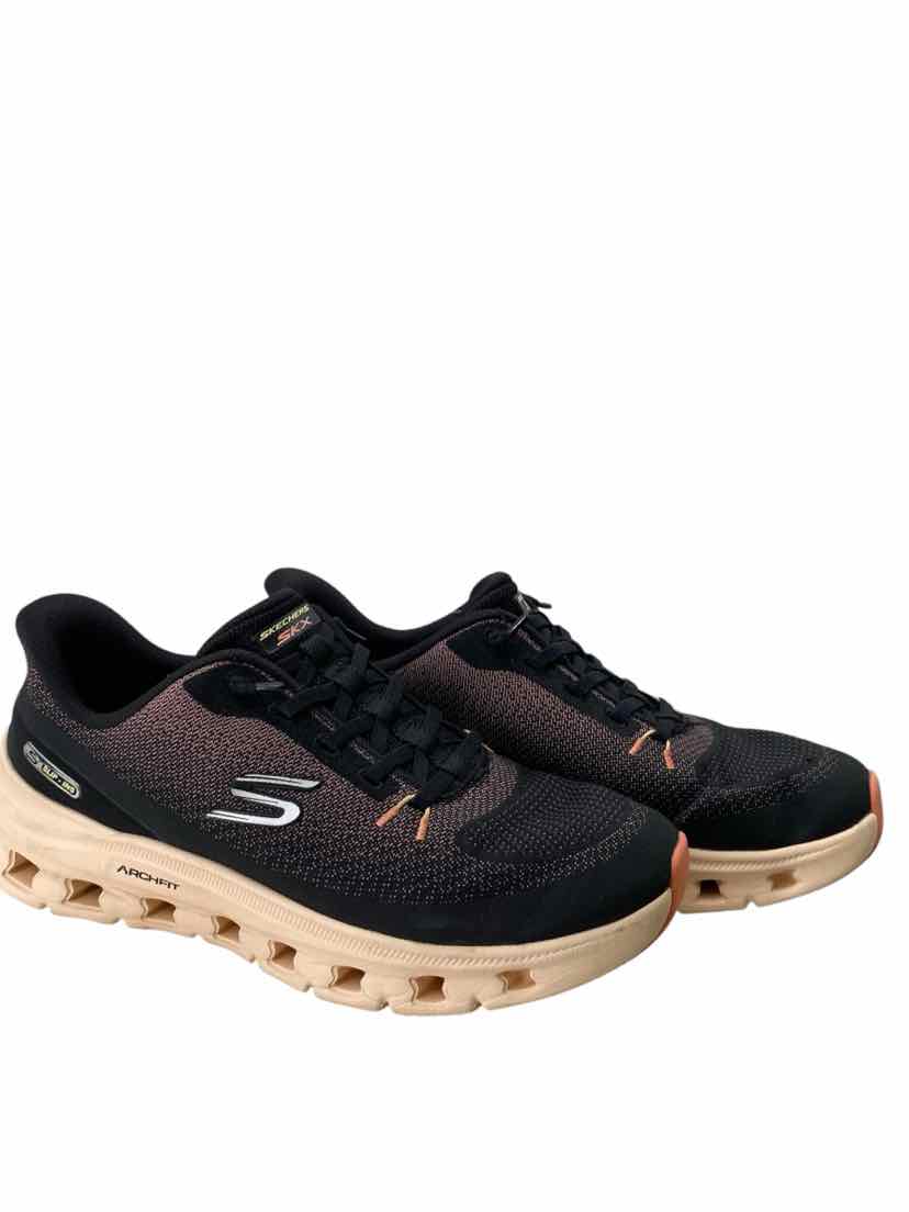 Sketchers Ladies Size 9 Shoes