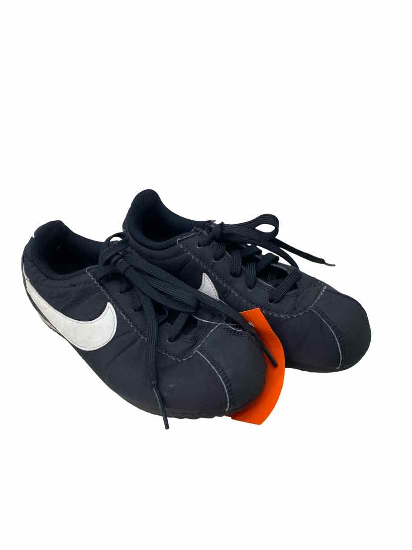 Nike Kids Size 1 Shoes