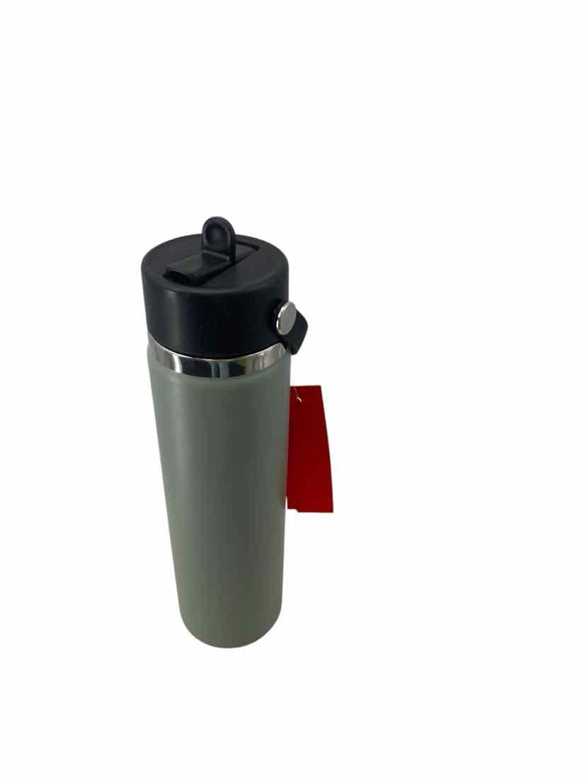 Hydroflask Green Water Bottle
