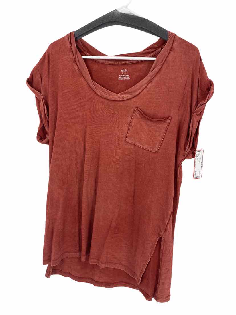 Aerie Ladies Size Small Shirt