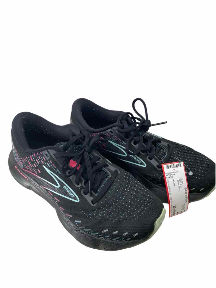 Brooks Ladies Size 8.5 Shoes