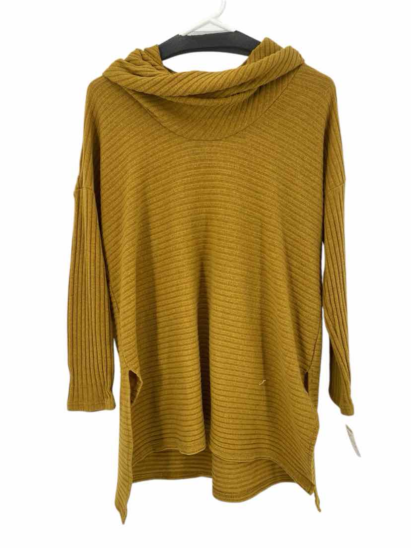 MTS Ladies Size M/L Sweater