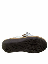 Clarks Ladies Size 7.5 Sandals