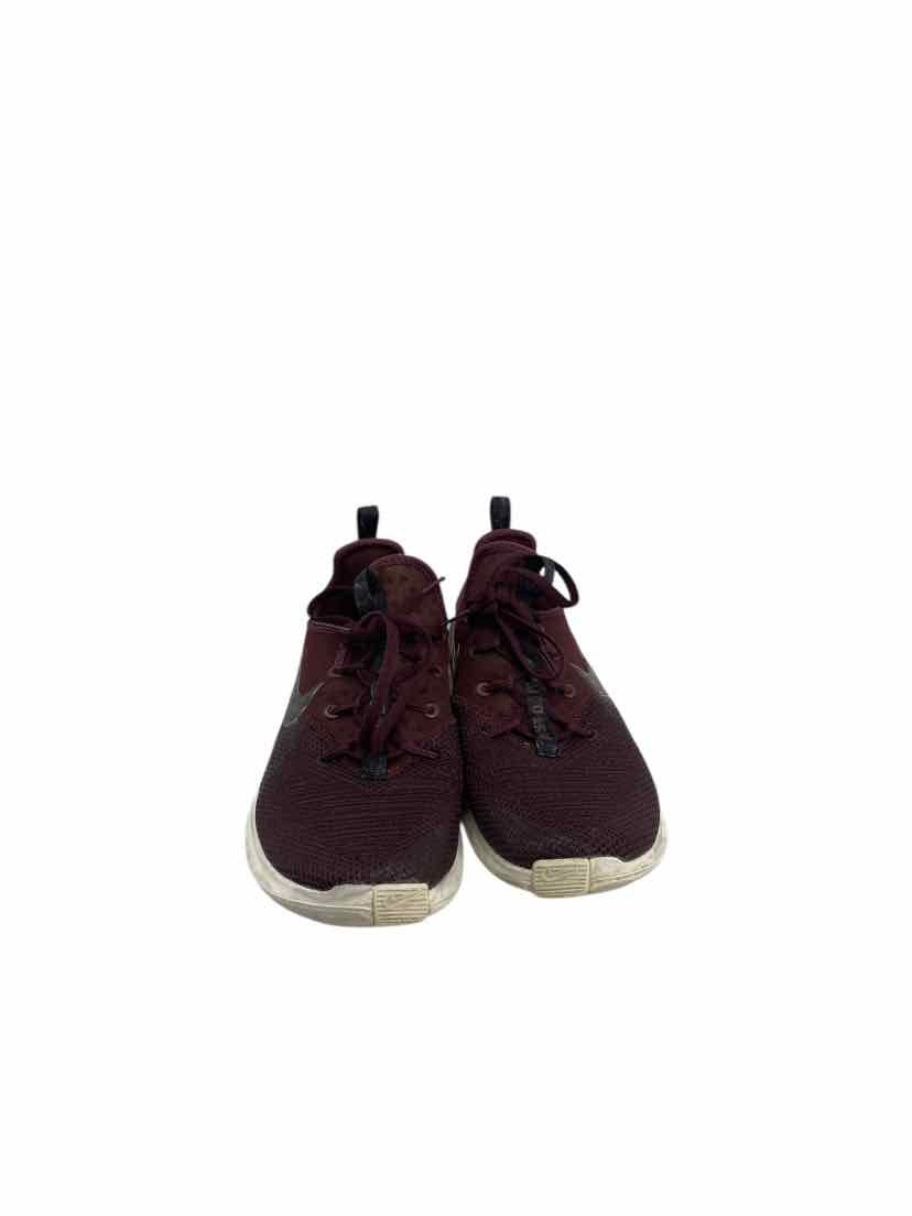 Nike Ladies Size 8.5 Shoes