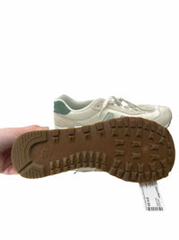 New Balance Ladies Size 9 Shoes