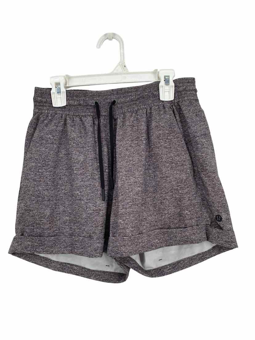 Lululemon Ladies Size 4 Shorts