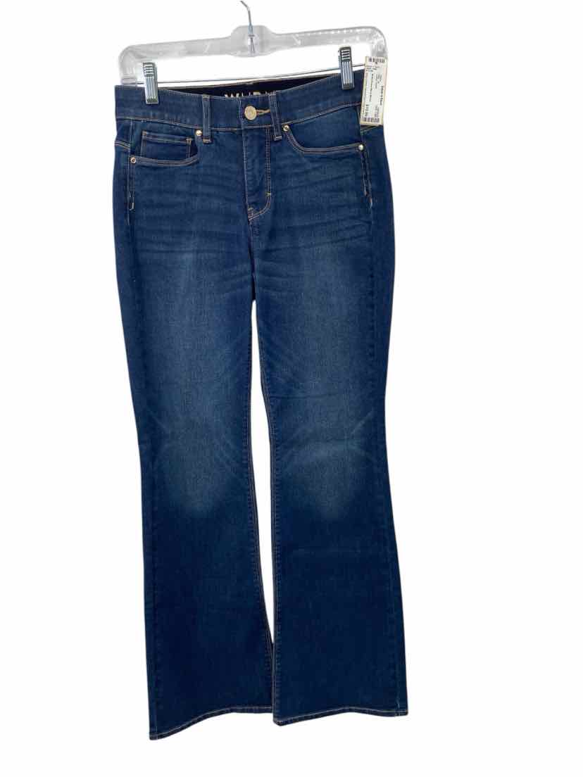 White House Black Market Ladies Size 2S Jeans