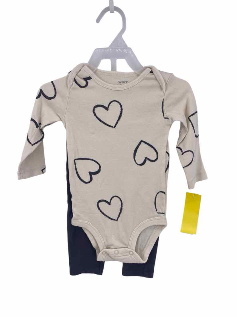 Carter's Kids Size 9m 2 pc
