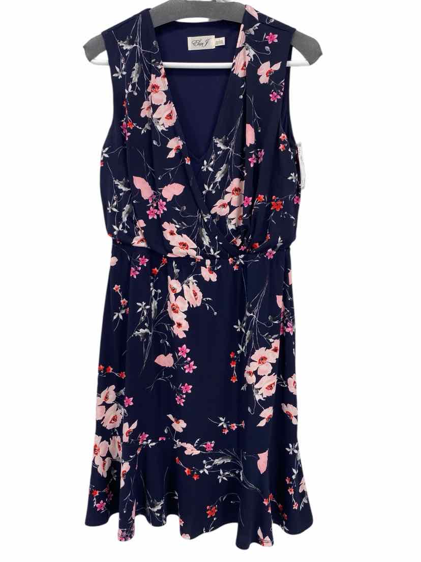 Ladies eliza j Size 8 Dresses