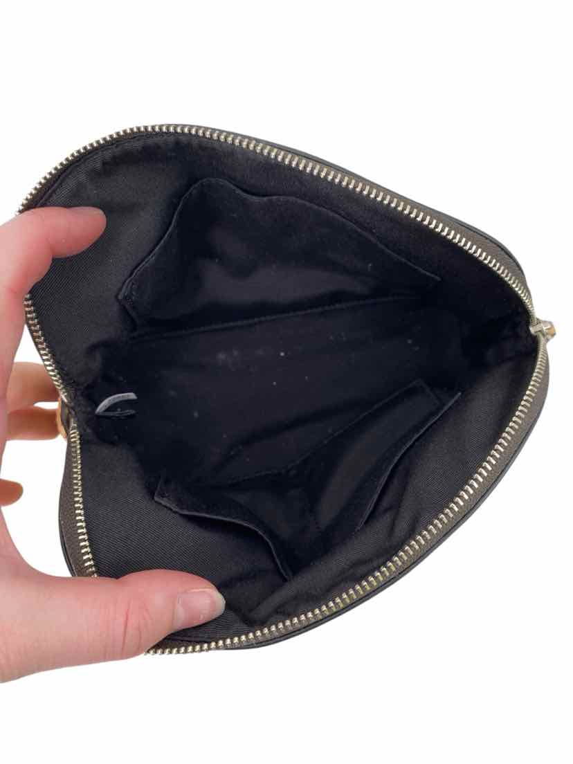 Coach 9/10 Makeup Bag