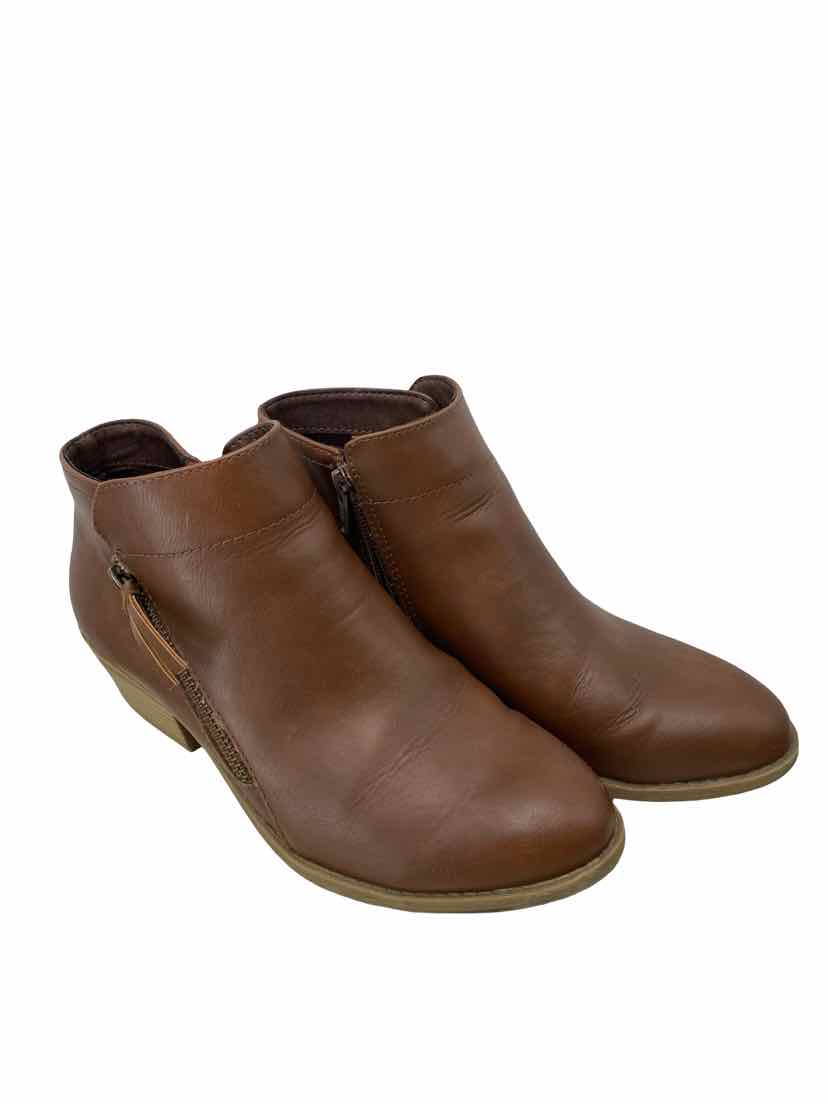 Arizona Ladies Size 8 Boots