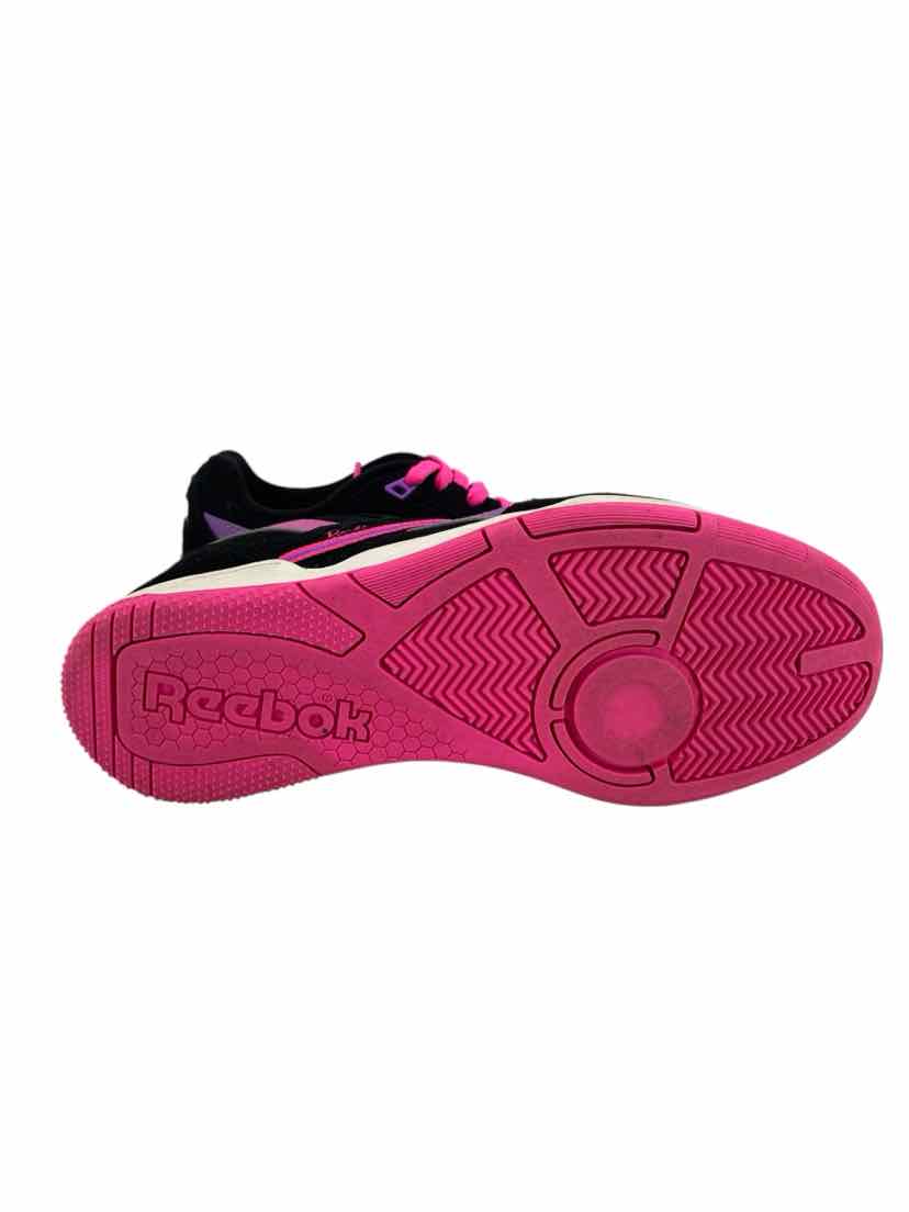 Reebok Ladies Barbie Size 7 Shoes