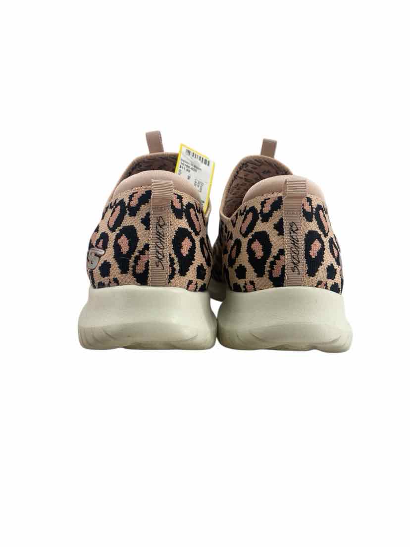 Sketchers Ladies Size 9 Shoes