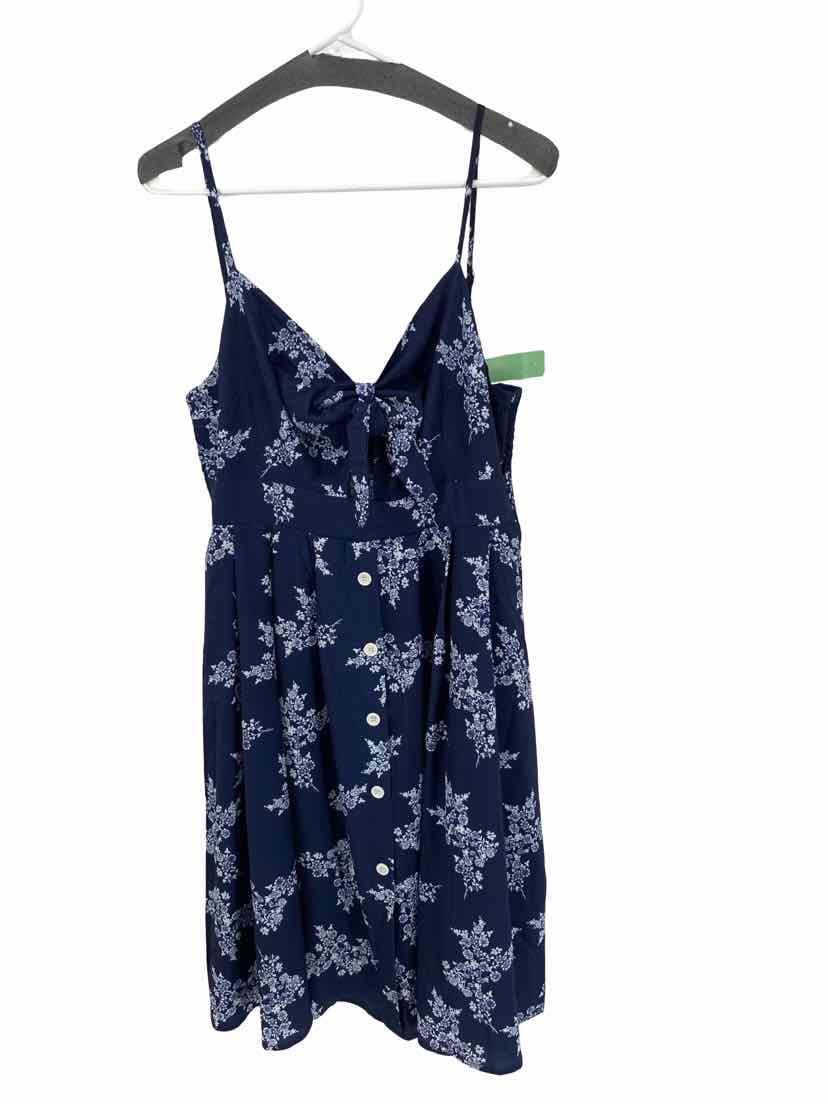 Fancyinn Ladies Size L NEW Dress