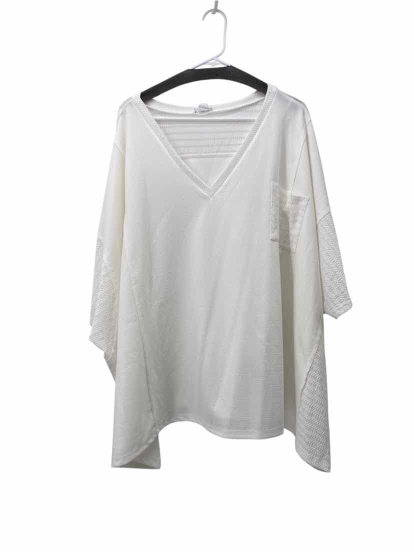 Chicsoul Ladies Size 2X Shirt