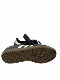 Adidas Ladies Size 6.5 Shoes