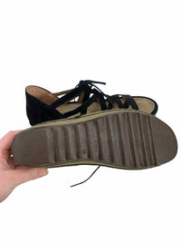 Naot Ladies Size 8 Shoes