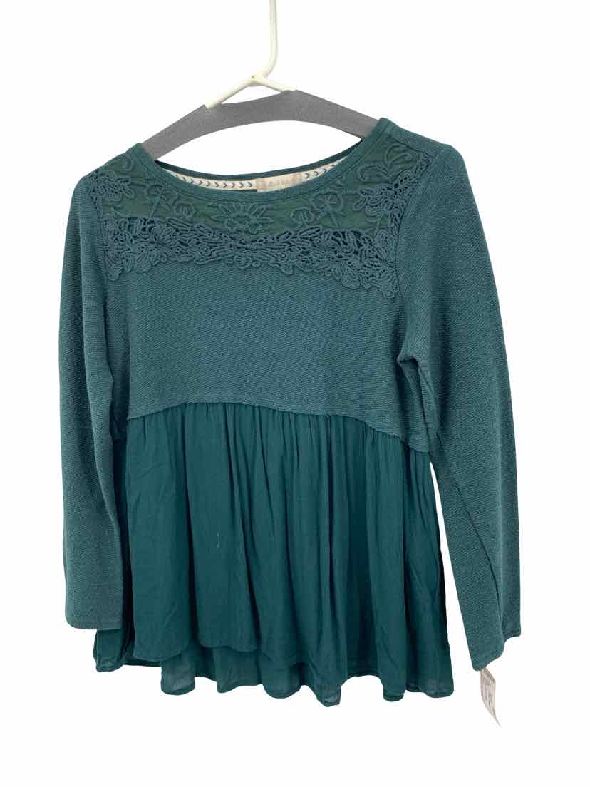 Altar'd State Ladies Size M Sweater