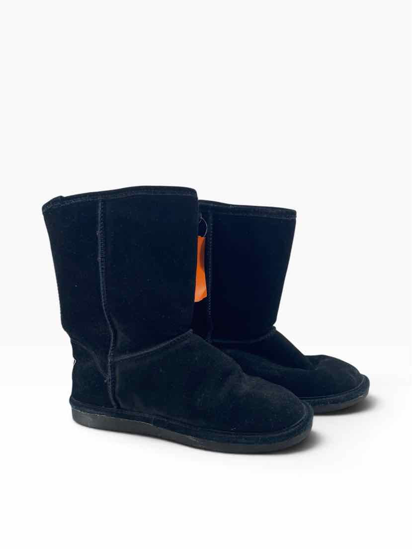Bearpaw Ladies Size 10 Boots