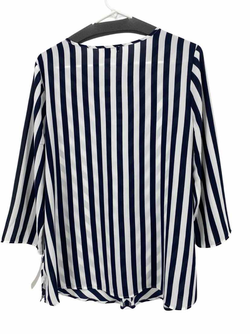 Vanheusen Ladies Size L Shirt