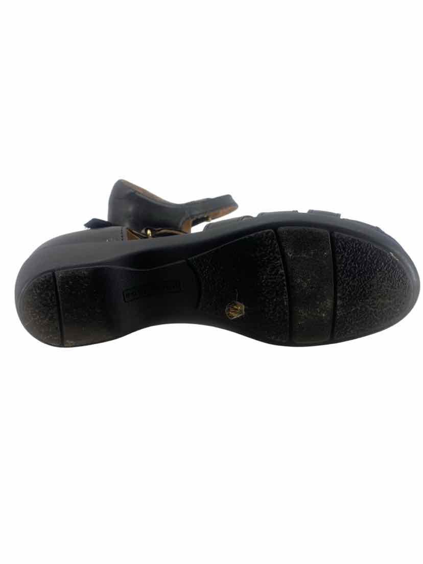 Easy Spirit Ladies Size 7 Shoes