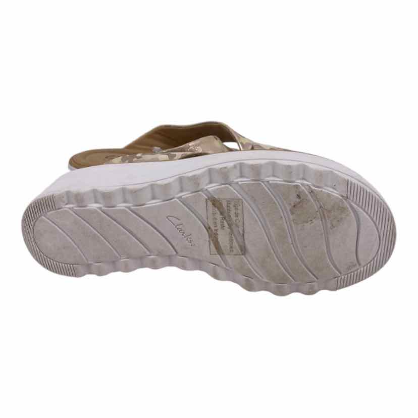 Clarks Ladies Size 7 Sandals
