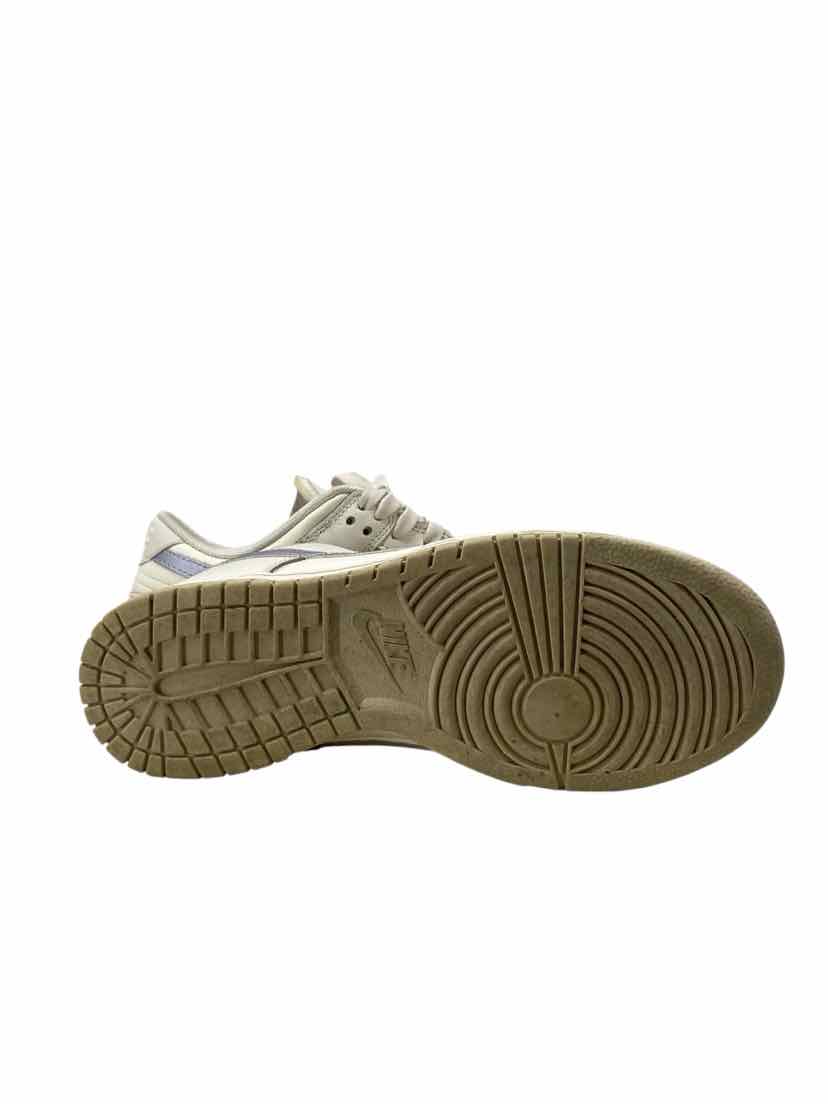Nike Ladies Size 8.5 Shoes