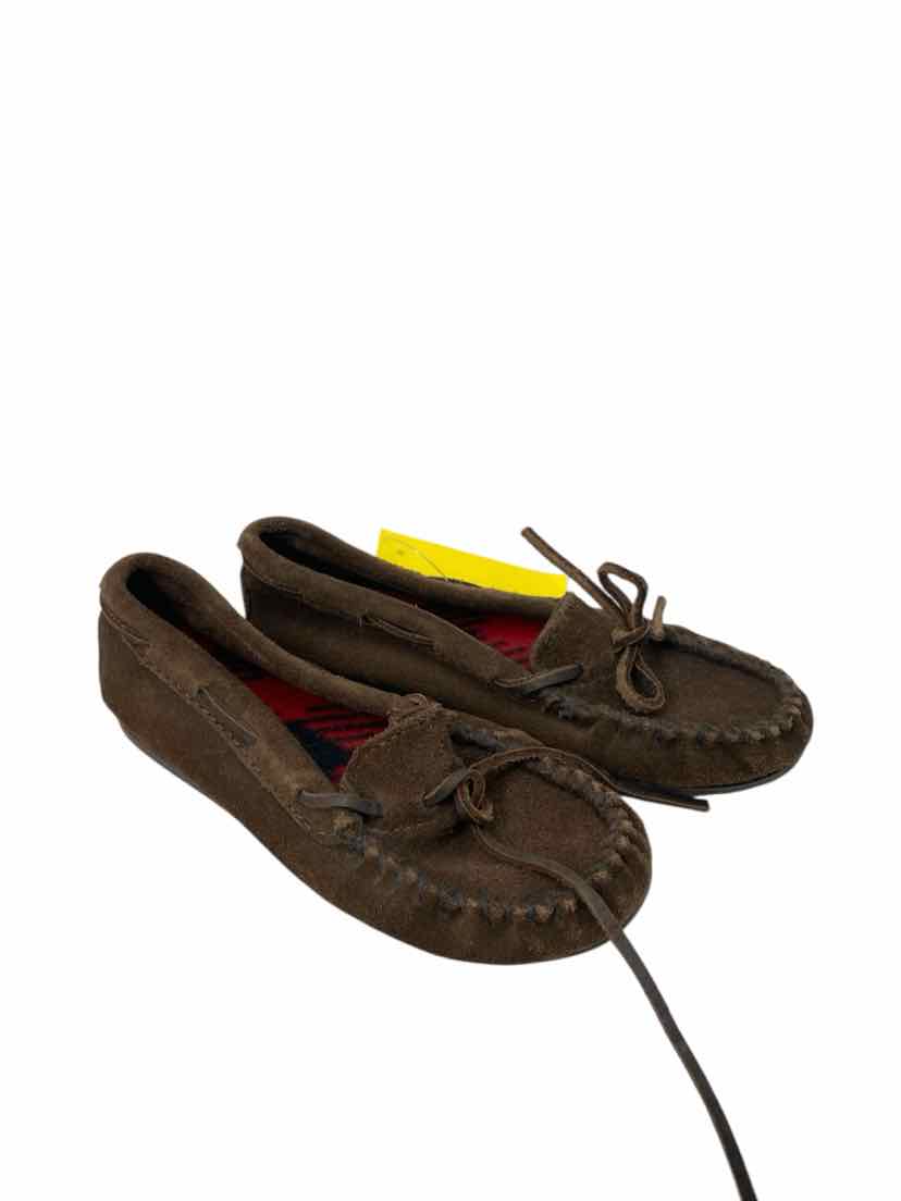 Minnetonka Kids Size 13 Shoes
