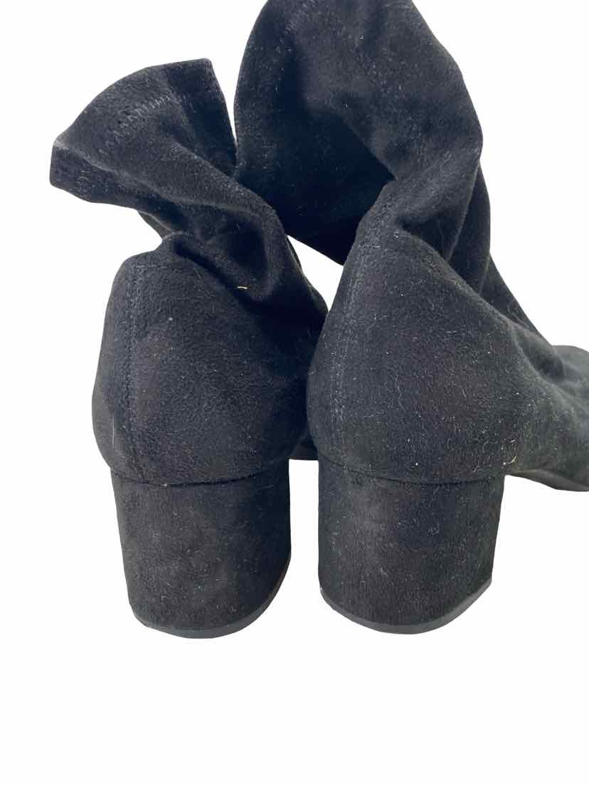 Divided Ladies Size 6 Shoes