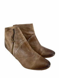 Frye Ladies Size 9 Boots