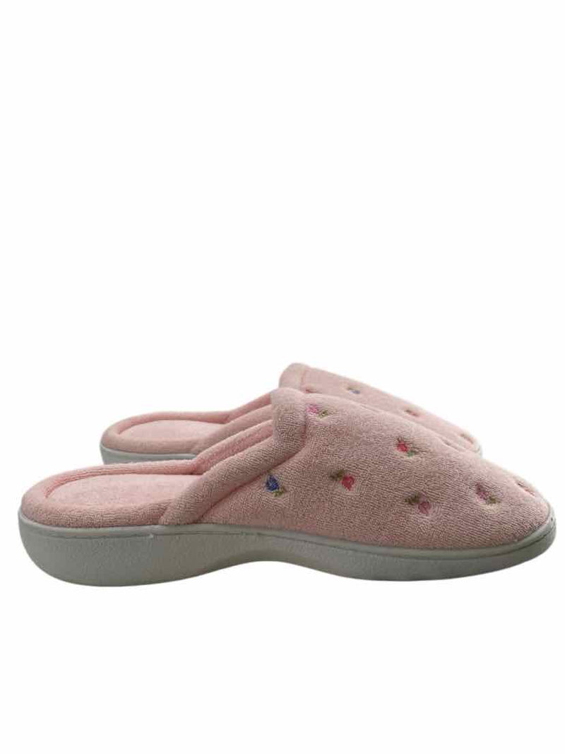 Isotoners Ladies Size 7.5-8 NEW Slippers