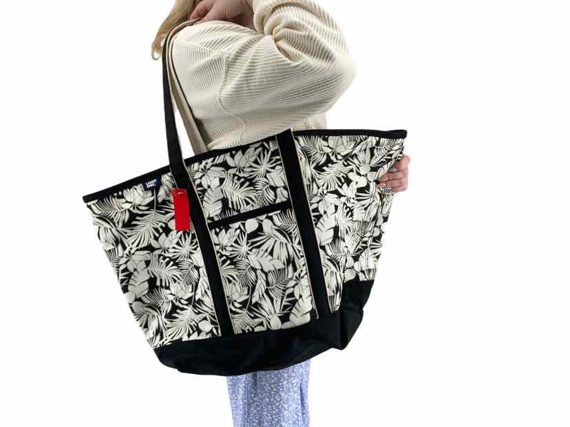 Lands End Travel Bag