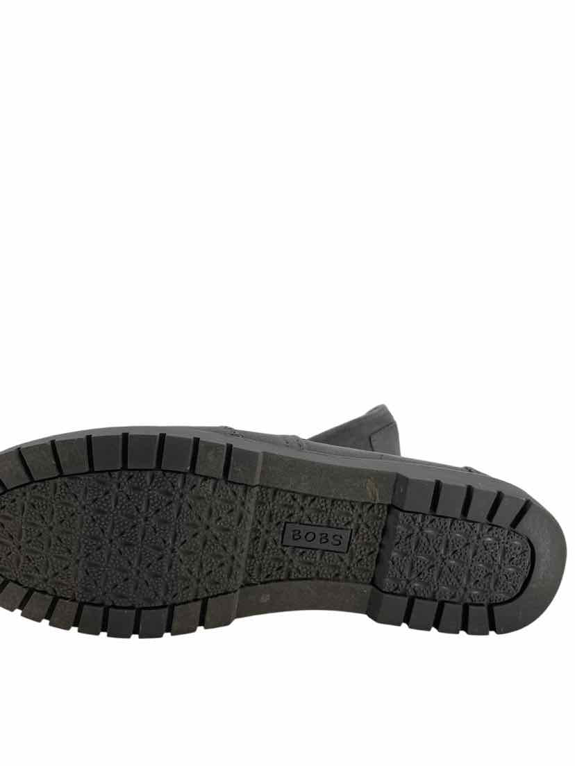 Bobs Ladies Size 8 Shoes