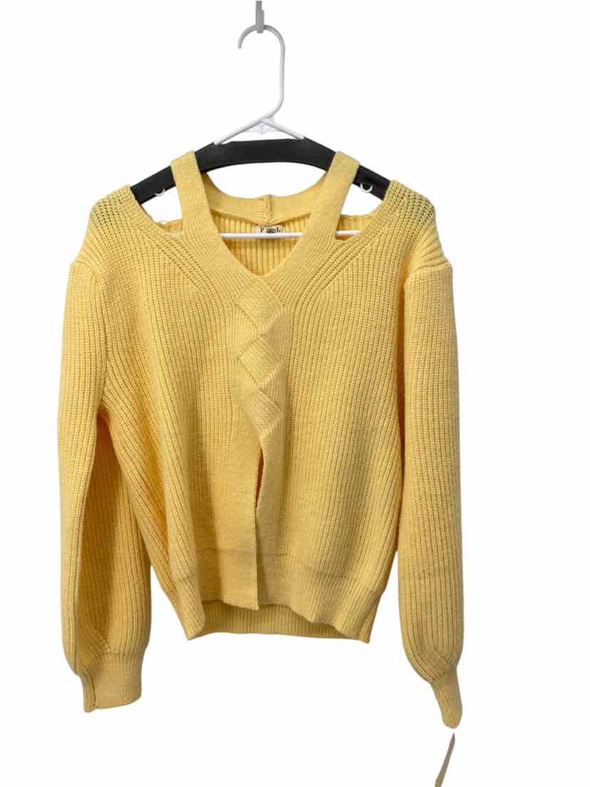 POL Ladies Size S Sweater
