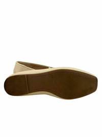 Old Navy Ladies Size 7 Shoes